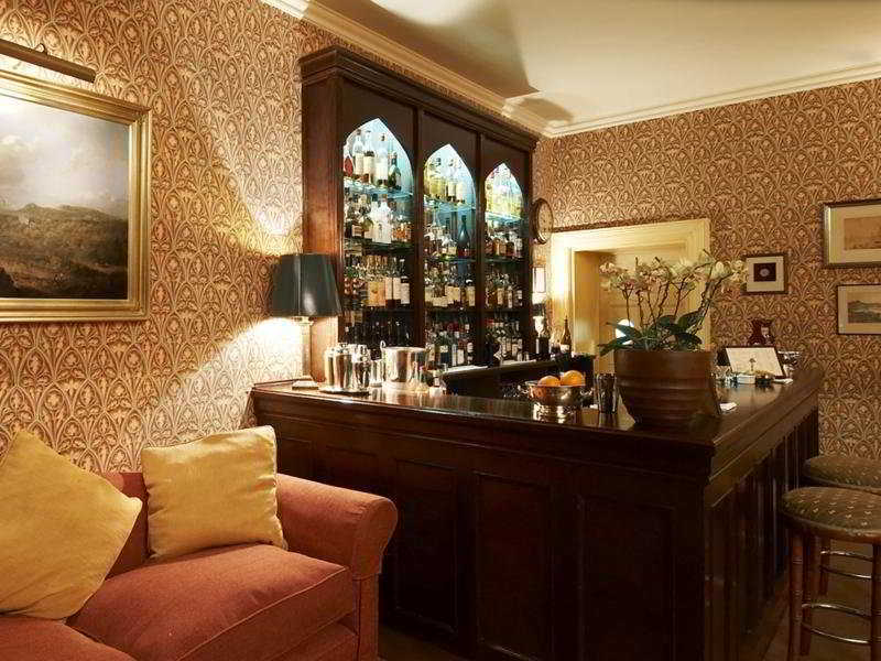Bodysgallen Hall And Spa Лландидно Экстерьер фото