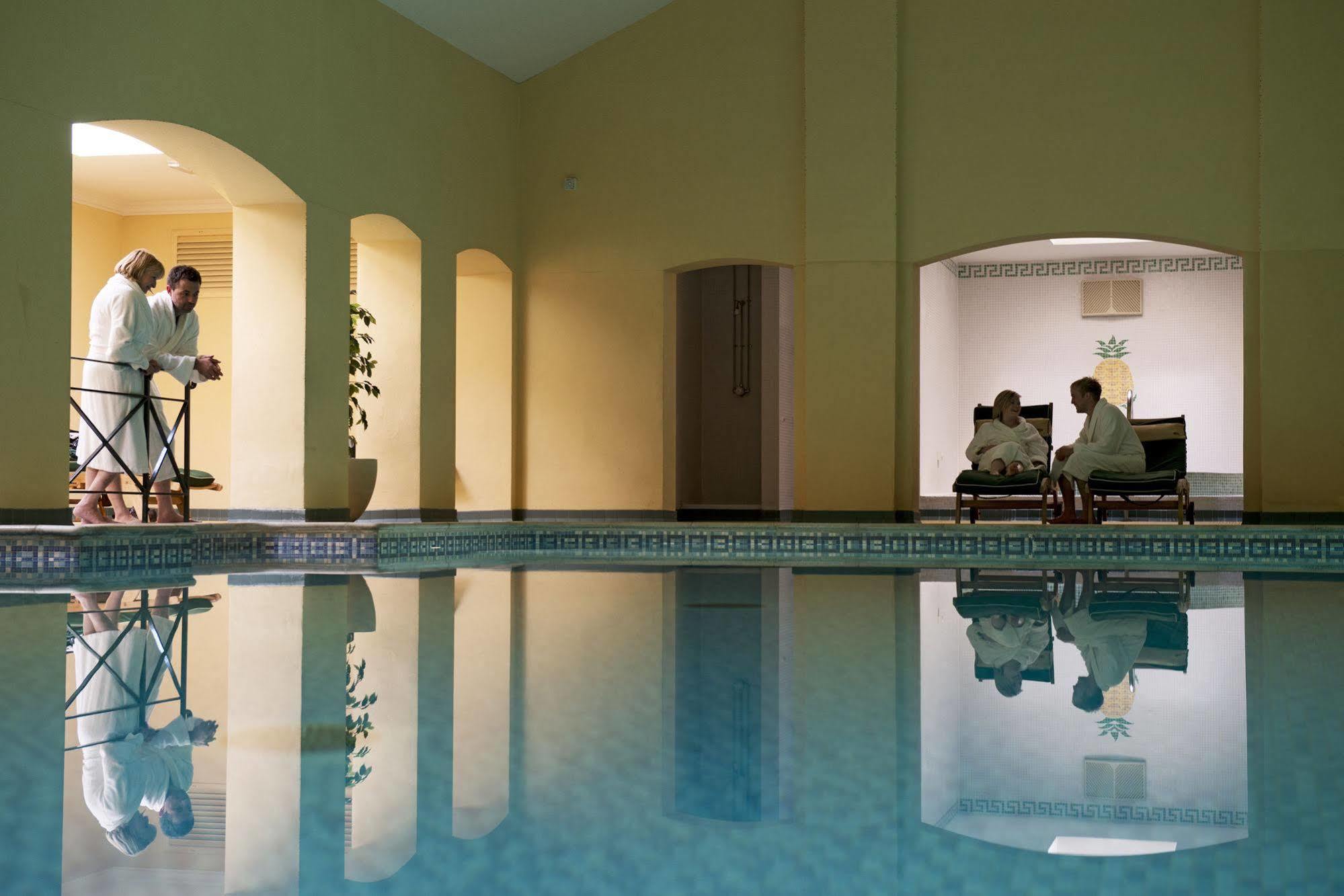 Bodysgallen Hall And Spa Лландидно Экстерьер фото